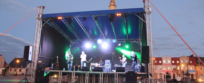 Temper Kultura: Orkiestra Prowincjonalna i Harmonijkowy Atak 