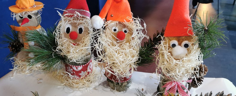 Charytatywne warsztaty tworzenia ozdób świątecznych z darów lasu